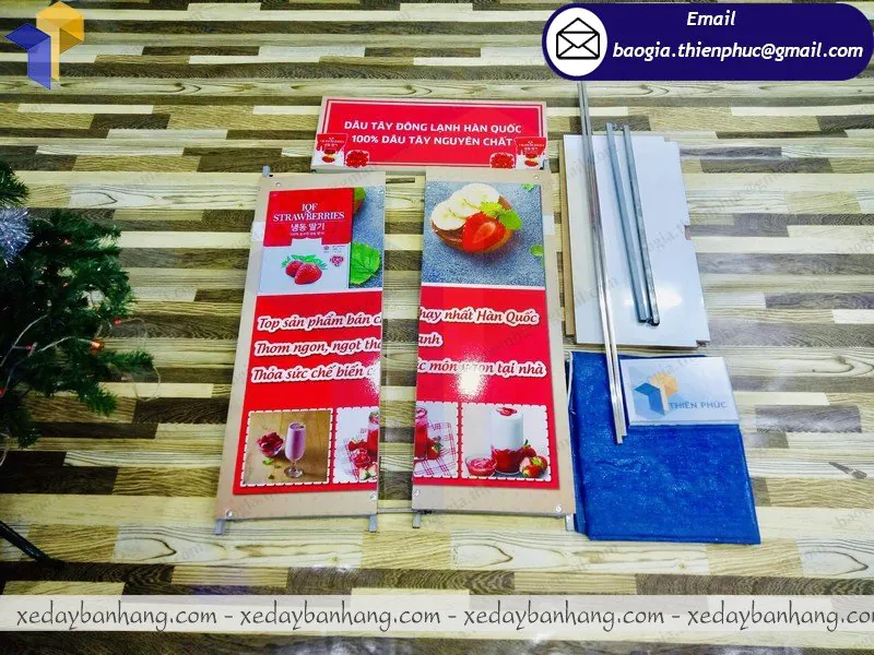 mẫu booth sắt bán dây tây đẹp