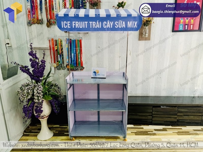 mẫu quầy bán trái cây tô vỉa hè đẹp