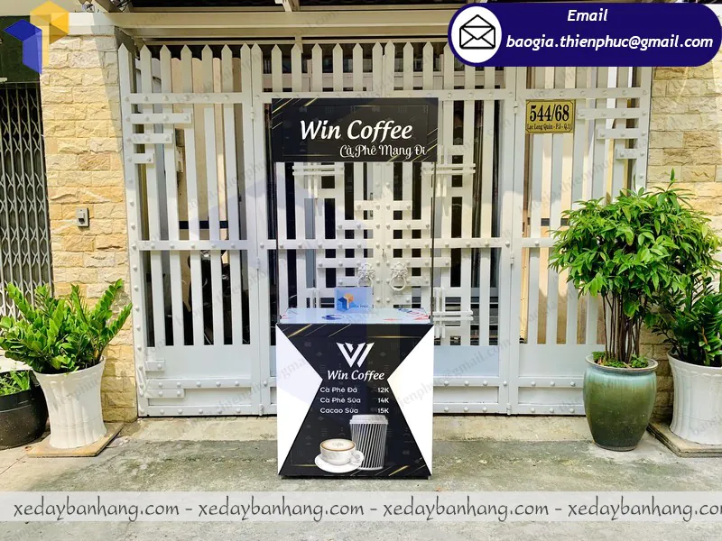 mẫu quầy sampling sắt bán cafe độc