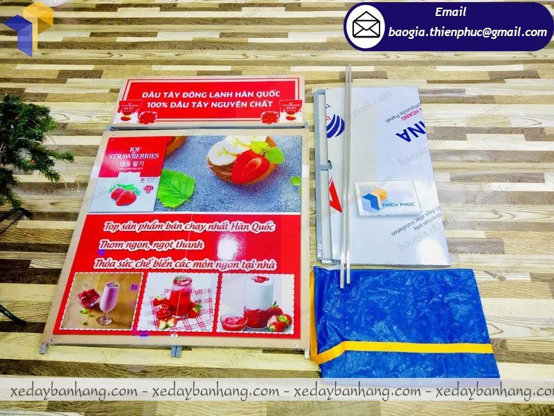 mẫu quầy sampling sắt bán trái cây đẹp