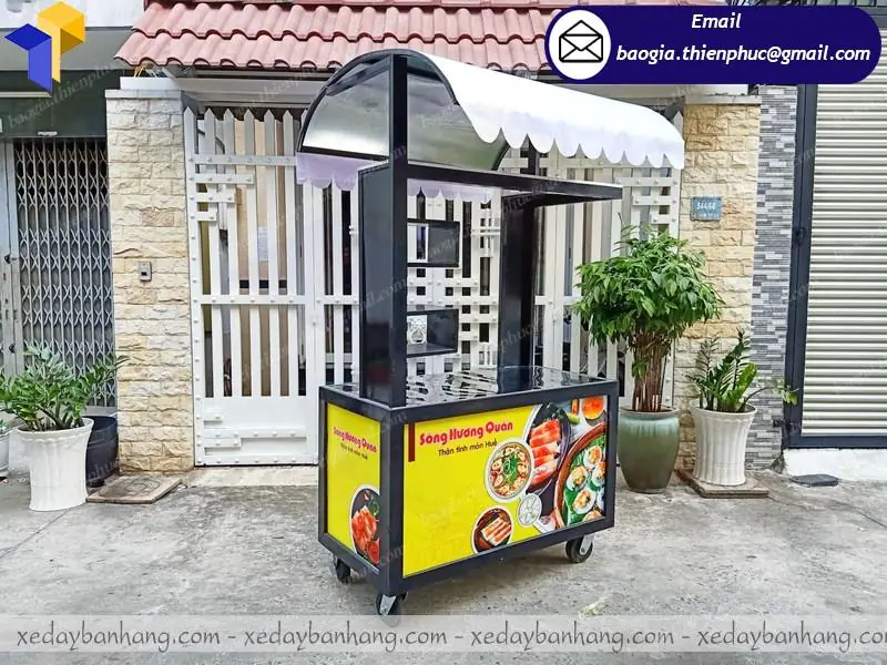 giá tủ sắt bán thức ăn nhanh