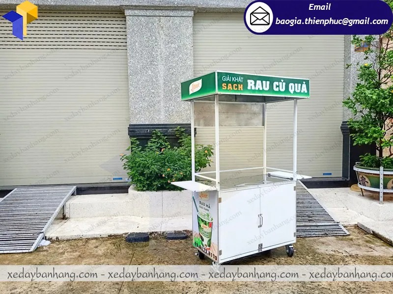 mẫu xe đẩy bán nước ép trái cây đẹp