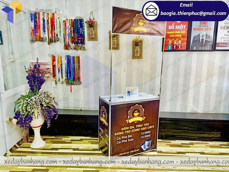 mua booth sắt bán cafe mang đi ở đâu