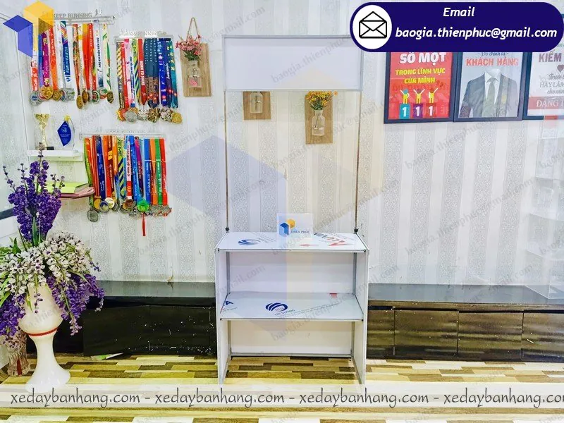 mua booth sắt bán cafe ở đâu rẻ