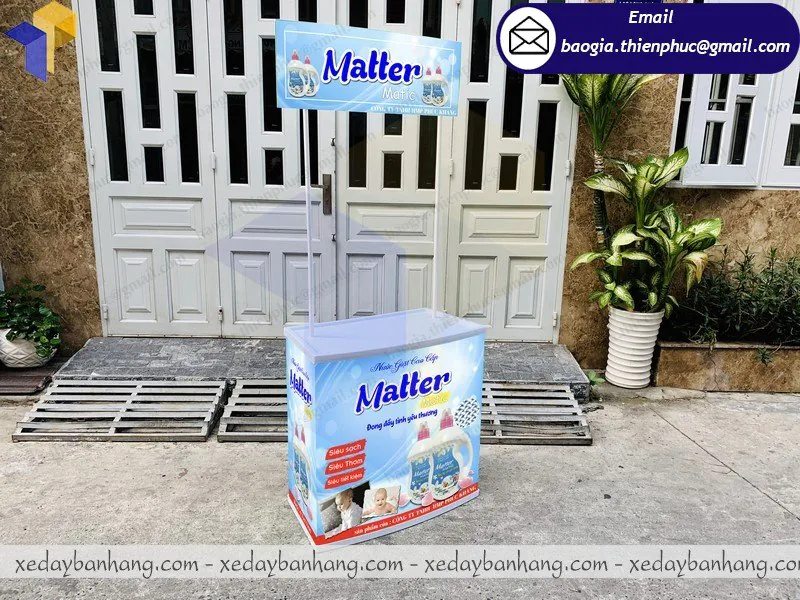 mua quầy nhựa bán hàng siêu thị ở đâu