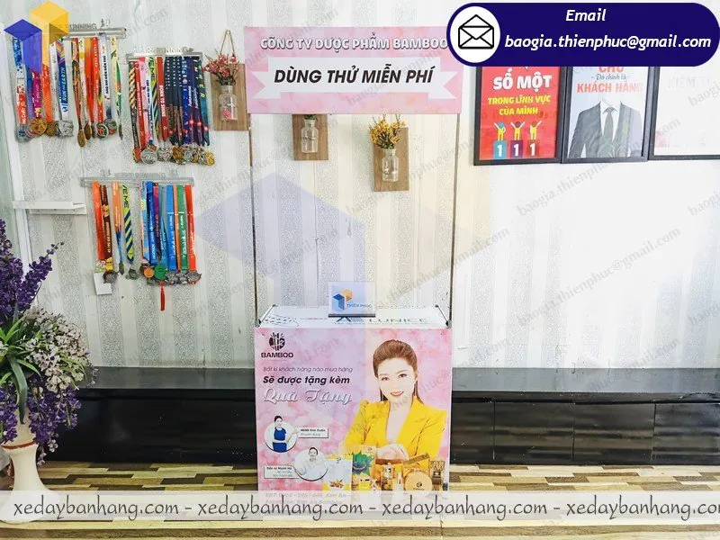 mua quầy sampling sắt ở đâu