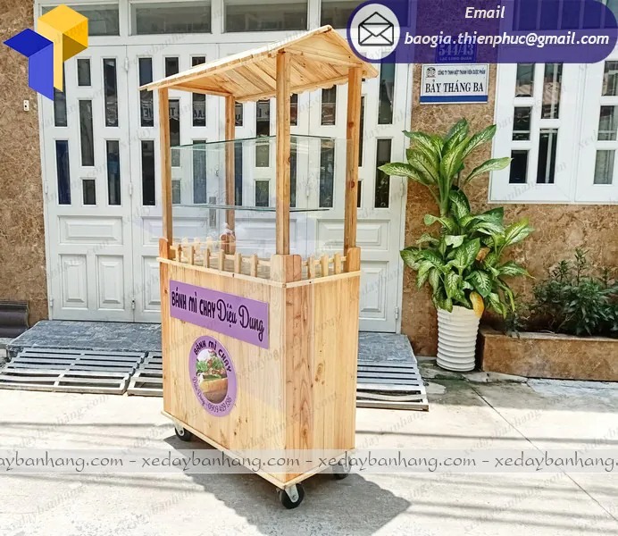 mua xe bán bánh mì chay bằng gỗ ở đâu