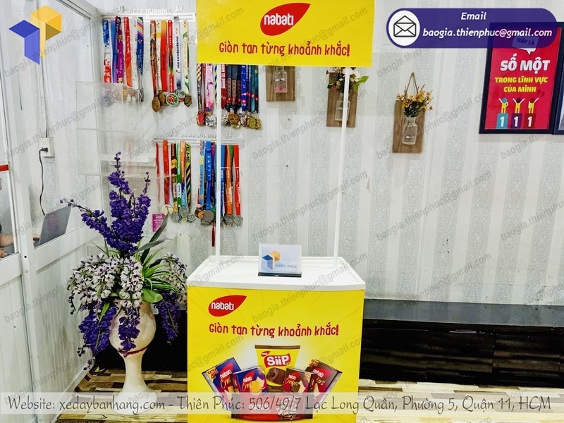 quầy booth sampling di động