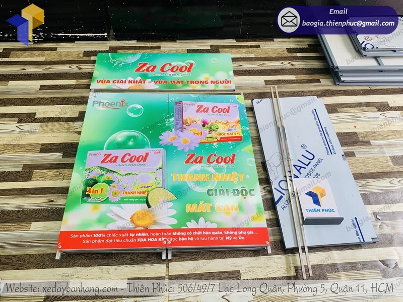 Quầy kệ quảng cáo di động uy tín