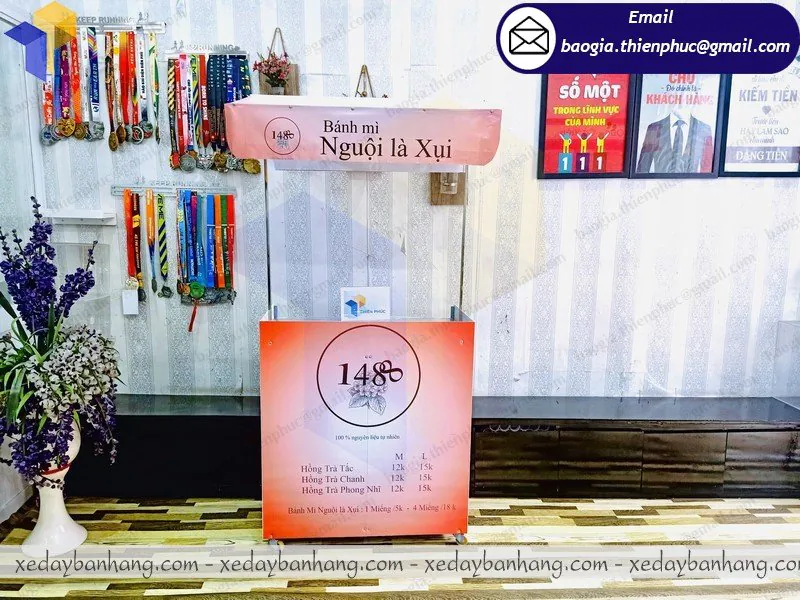 quầy lắp ráp bán bánh mì giá rẻ