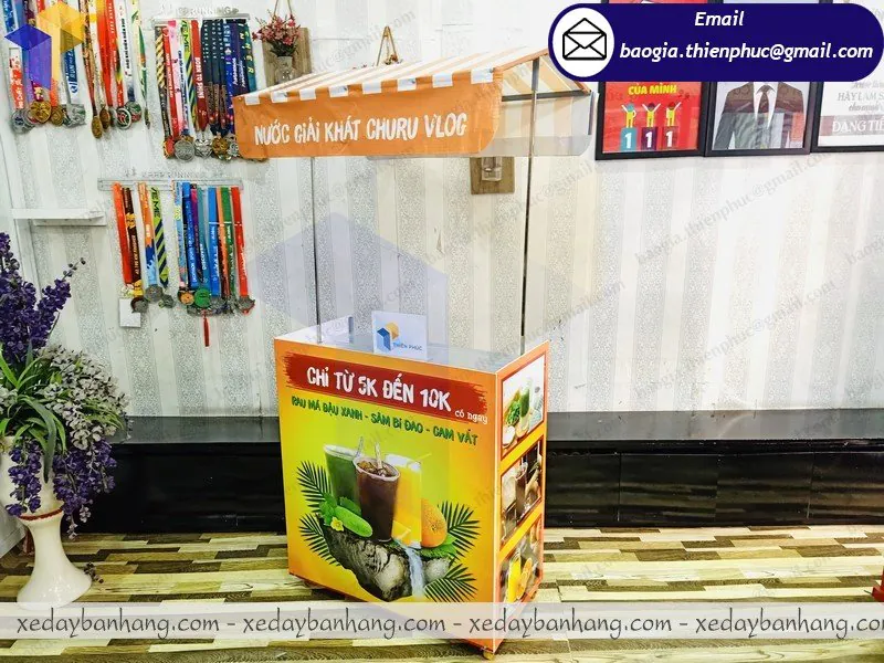 quầy lắp ráp bán rau má giá bao nhiêu