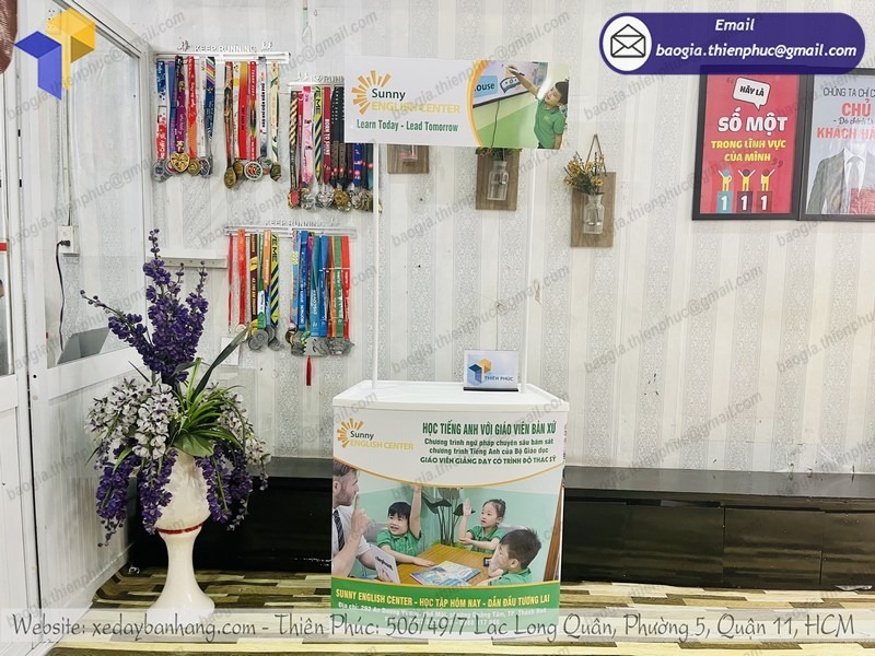 quầy nhựa bán hàng mini