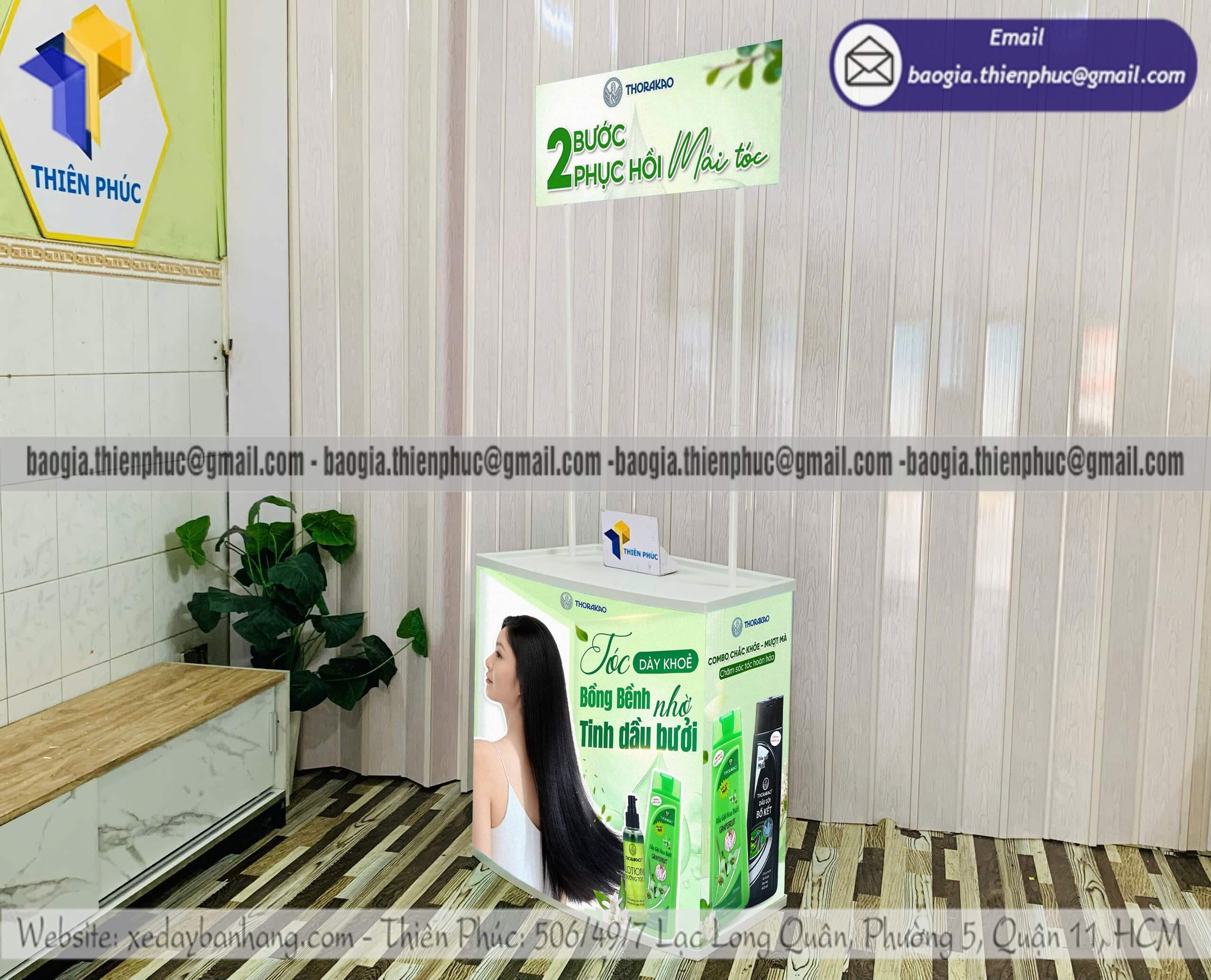 Quầy nhựa cho PG sampling đứng sự kiện hội chợ quảng cáo dùng nhiều lần