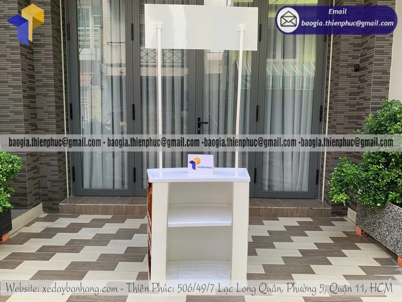 Quầy nhựa sampling bán hàng ngoài trời cho PG tối ưu chiến dịch xưởng Việt Nam