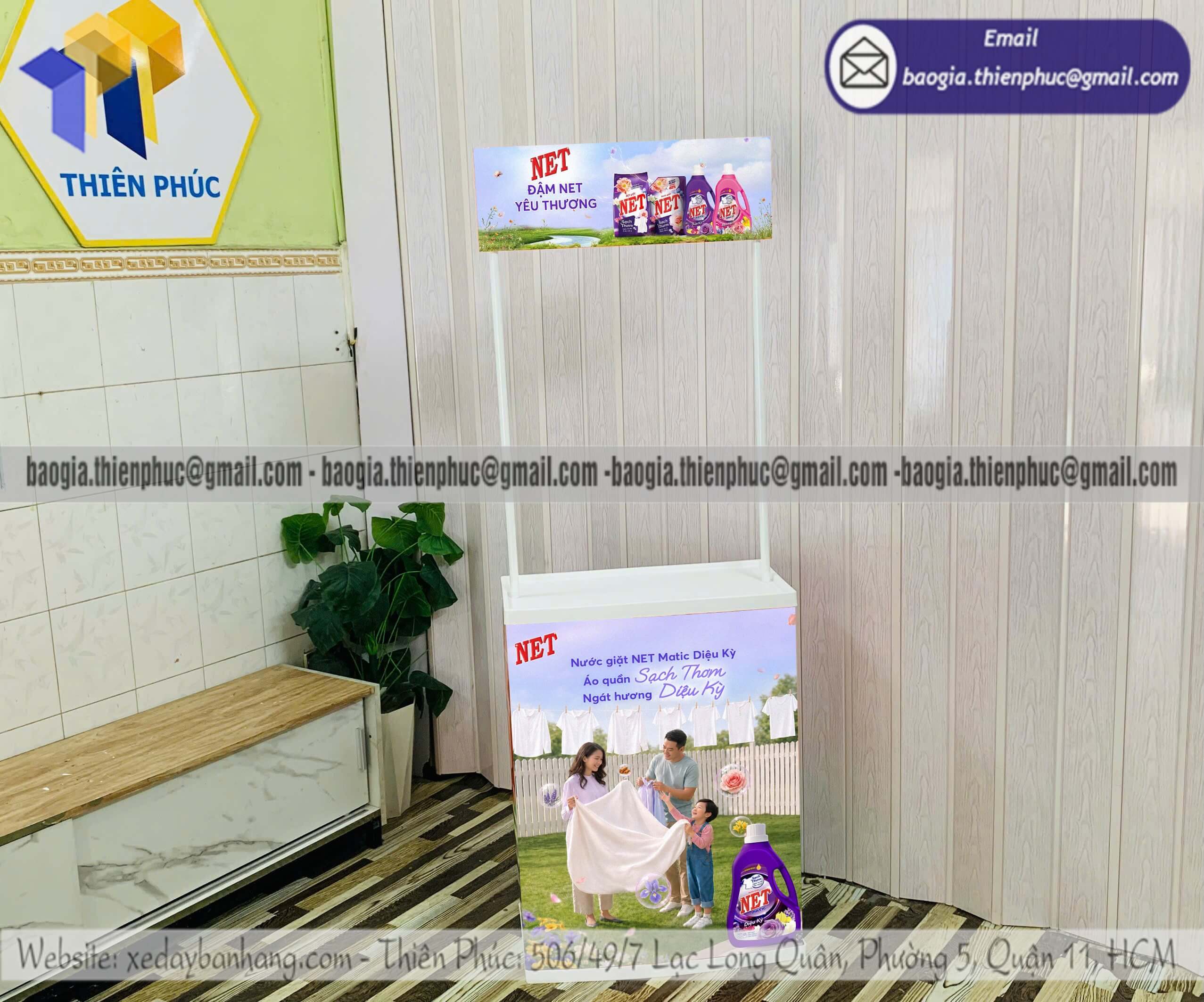 Quầy nhựa sampling mẫu mới di động trong siêu thị tăng doanh số 30 60