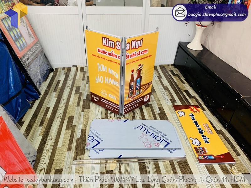 quầy quảng cáo tại siêu thị uy tín
