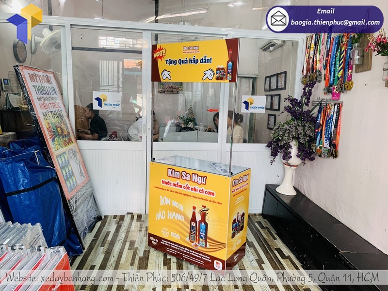 quầy quảng cáo tại siêu thị