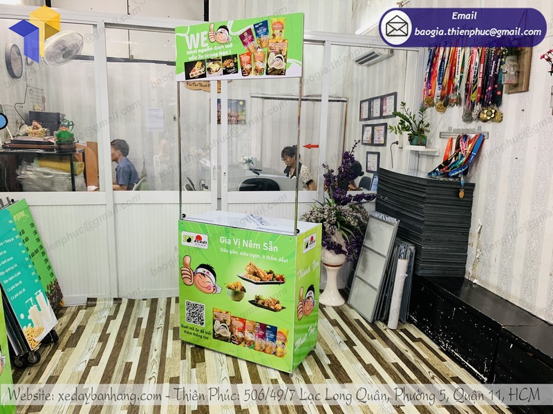 quầy sampling sản phẩm rẻ