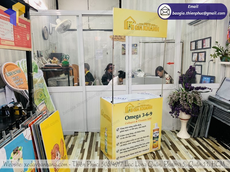 quầy sắt bán quảng cáo lắp ráp tphcm