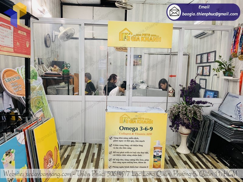 quầy sắt quảng cáo lắp ráp uy tín