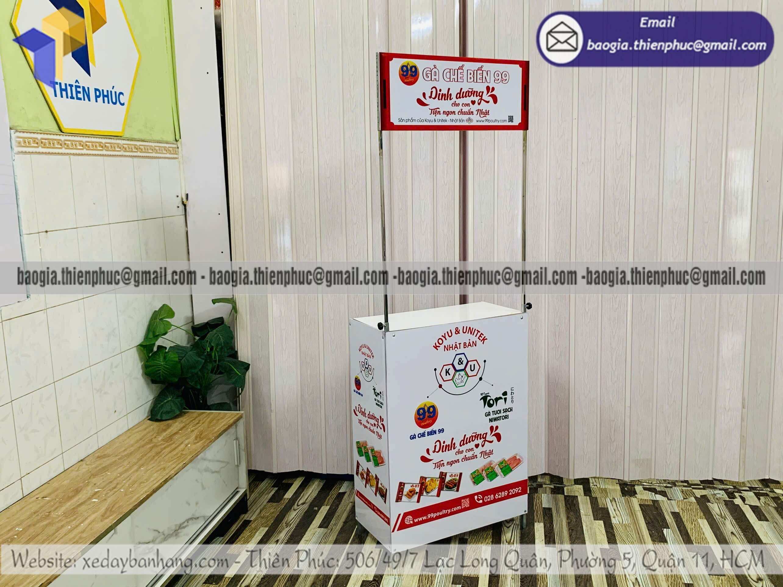 Quầy sắt cho nhân viên PG quảng cáo sản phẩm mới chuẩn brand độc lạ lên xu hướng