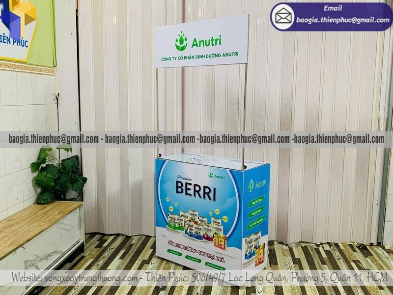 Quầy sắt cho PG sampling bán hàng di động đẹp chuyên nghiệp