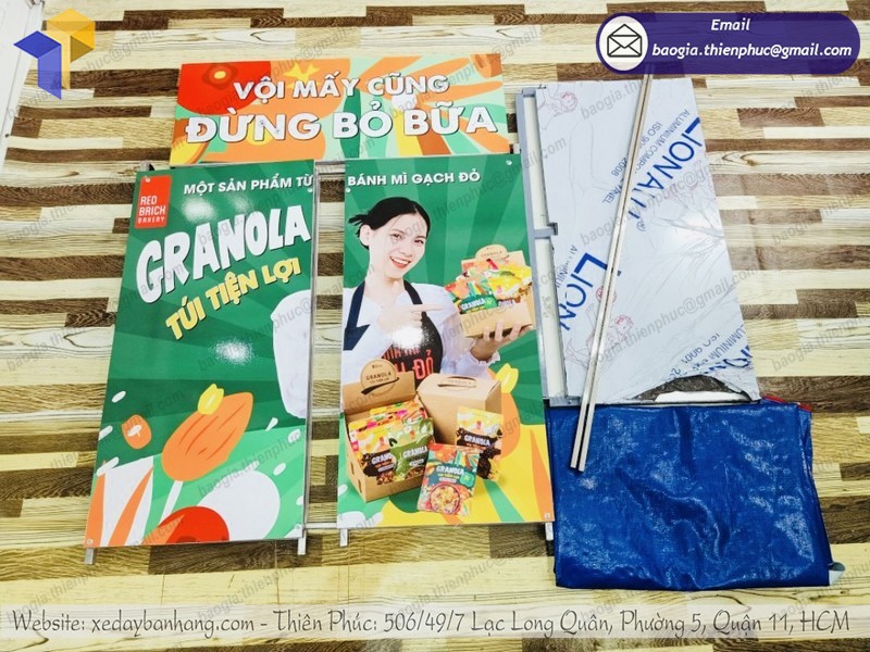 quầy sắt quảng cáo chất lượng