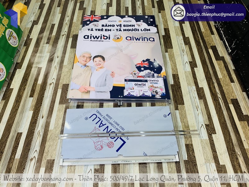 quầy sắt sampling xếp gọn rẻ