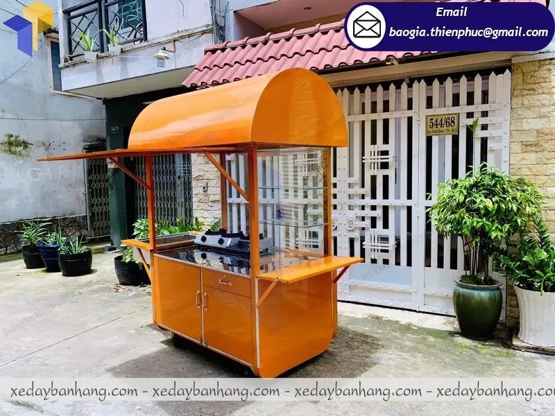 sản xuất xe bán bánh mì có lò nướng