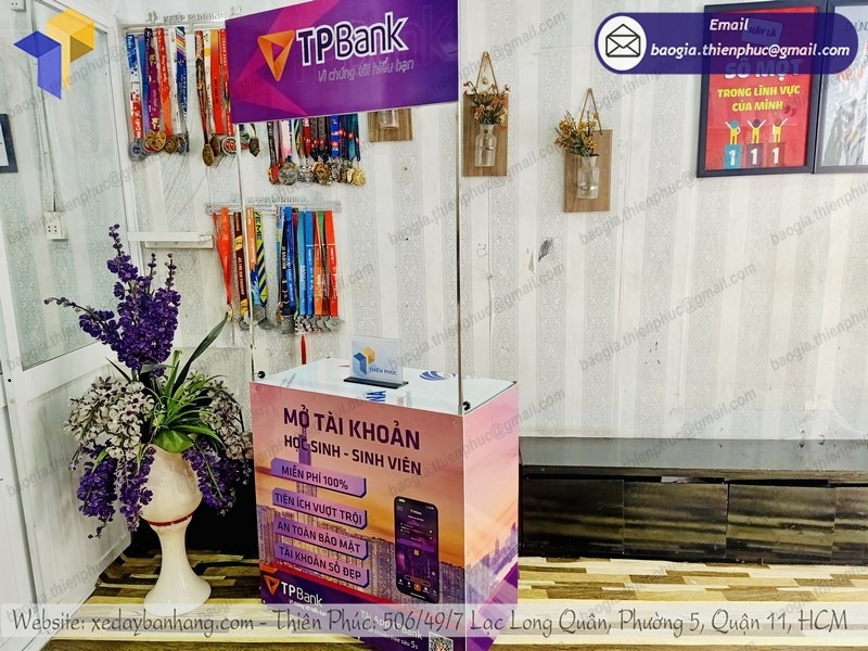 thiết kế bàn sampling di động