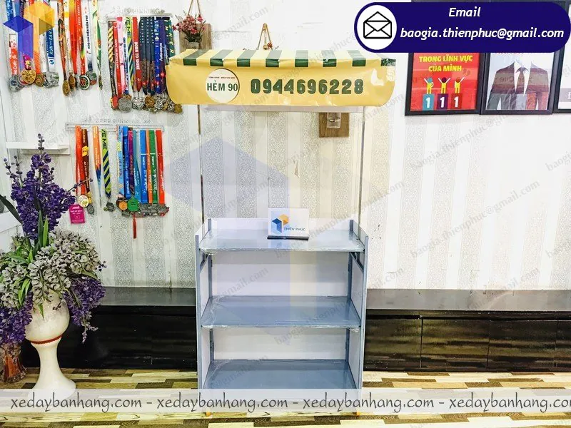 thiết kế booth bán cafe take away