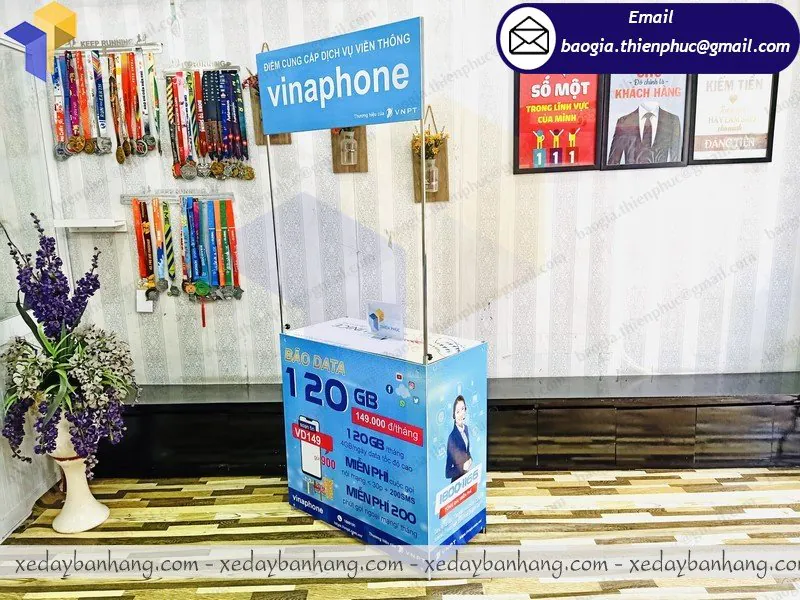 thiết kế booth bán hàng lưu động