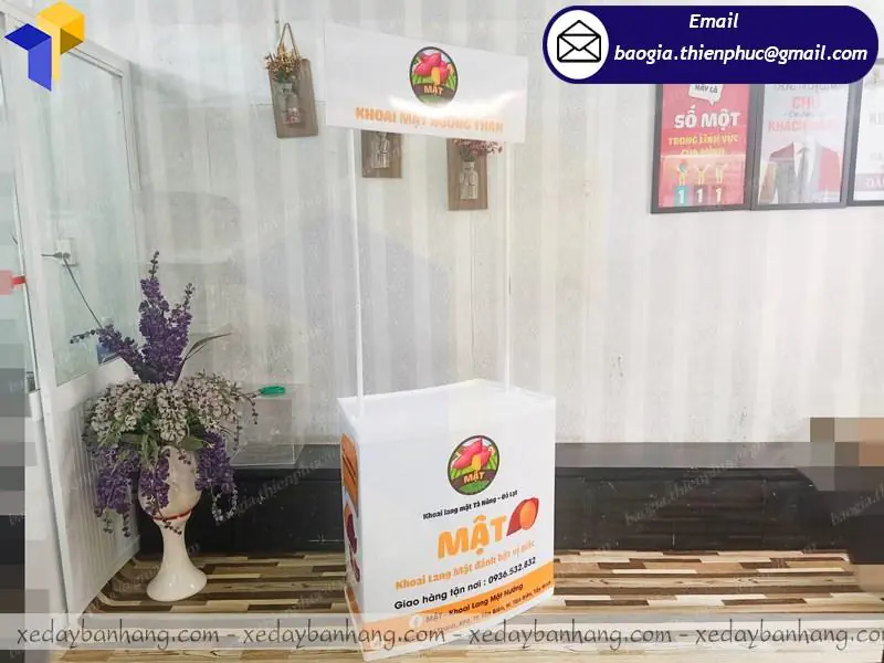 mẫu booth nhựa quảng cáo đẹp