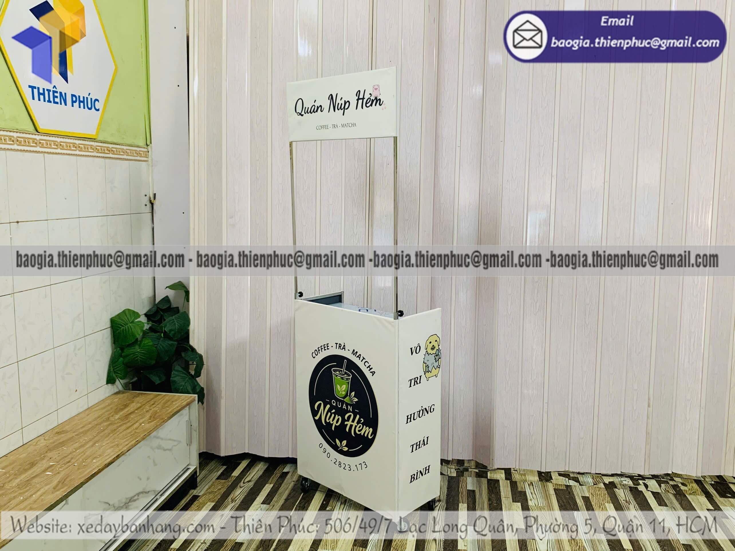Thiết kế quầy bán cafe nhỏ hàng rong xếp gọn theo kích thước riêng pha máy