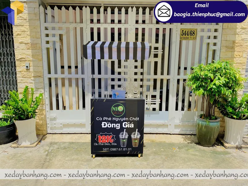 thiết kế quầy booth  lắp ráp bán coffee nguyên chất