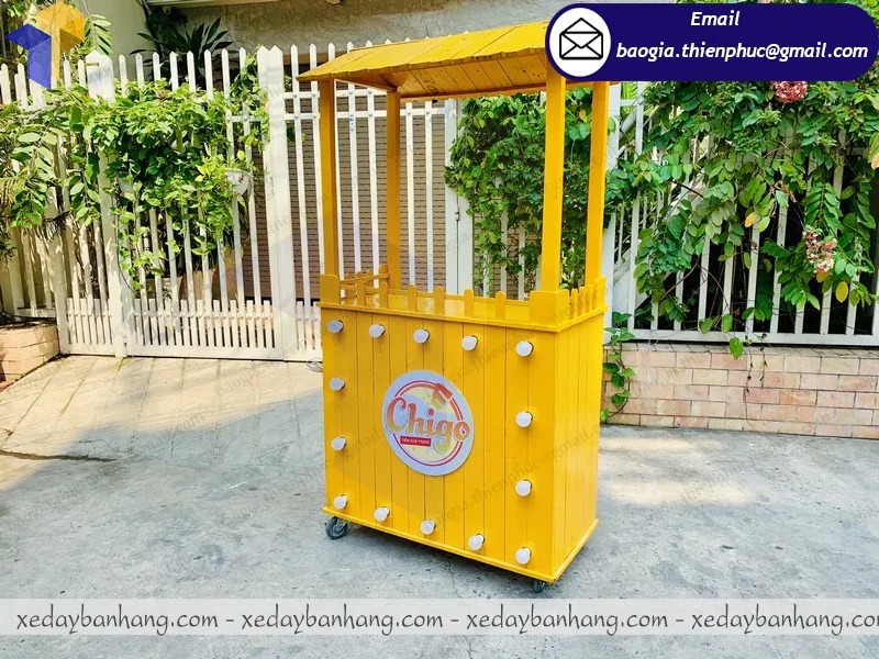 thiết kế tủ bán trà sữa bằng gỗ