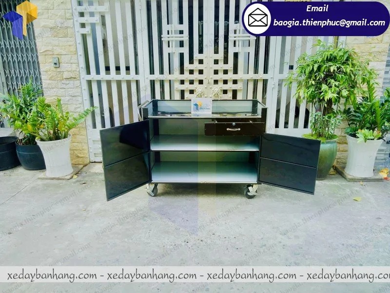 thiết kế tủ sắt bán cà phê