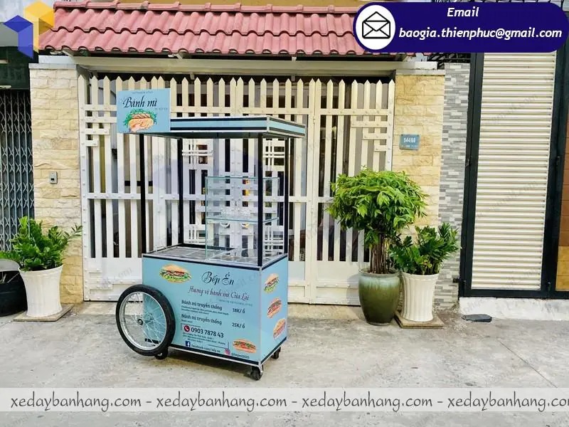 thiết kế xe bán hamburger bằng sắt