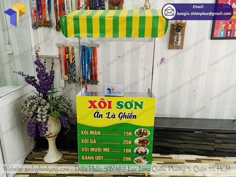 tủ bán xôi vỉa hè