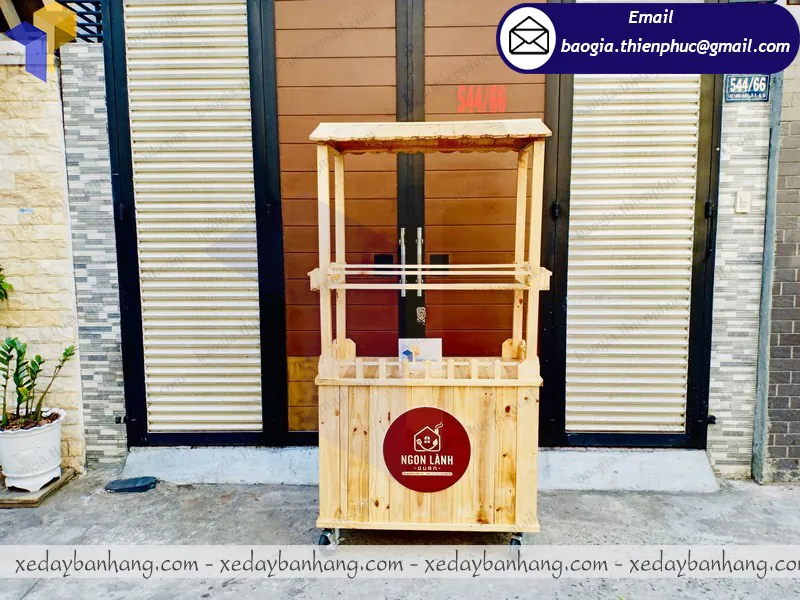 báo giá tủ gỗ bán đồ ăn vặt