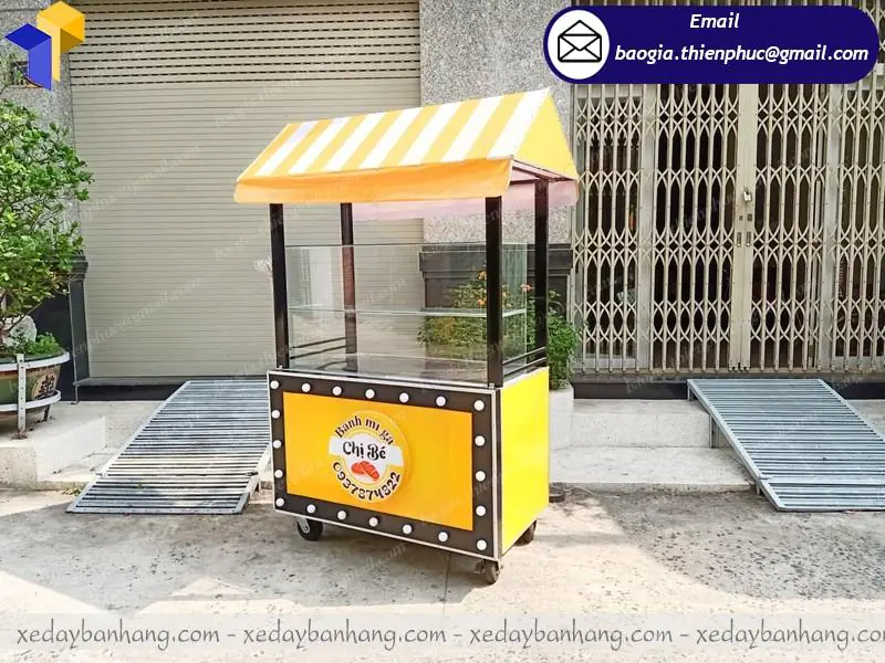 xe bán bánh mì giá bao nhiêu