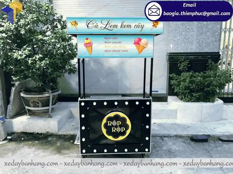 xe bán kem bơ bằng sắt