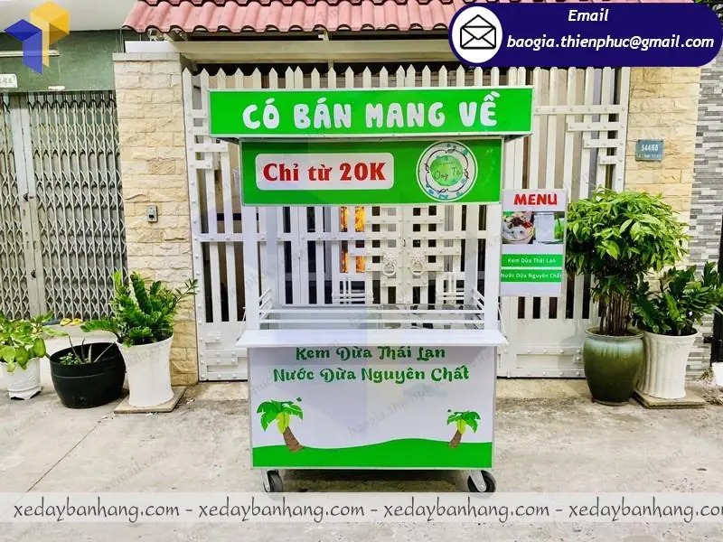 xe bán kem dừa Thái Lan