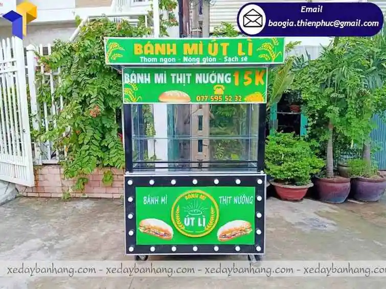 xe bánh mì doner kebab lục giác bằng sắt