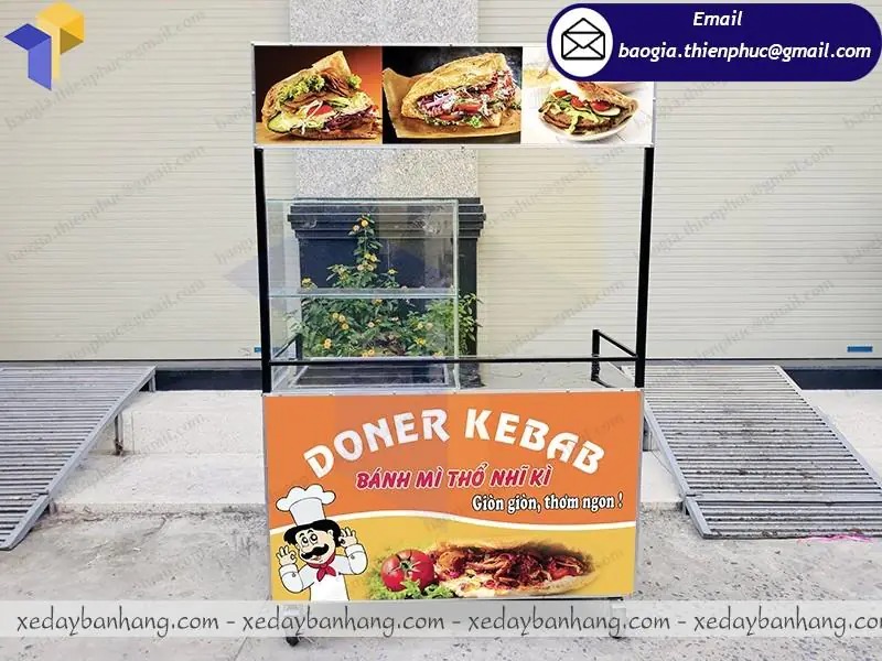 xe bánh mì doner kebab