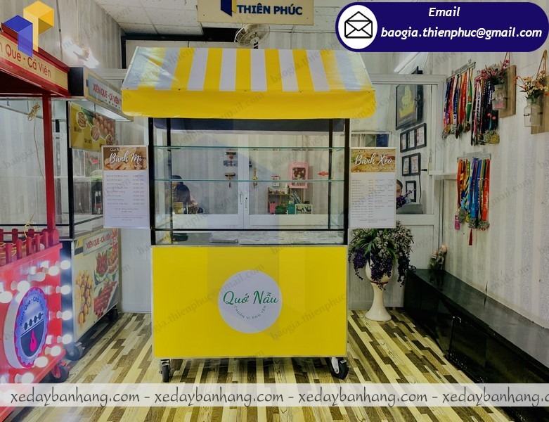 xe đẩy bán cá viên chiên
