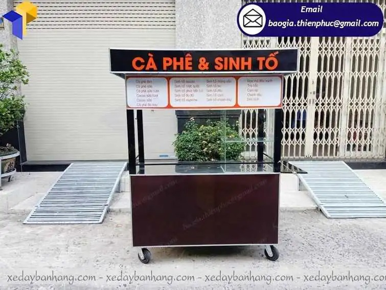 xe đẩy bán  cafe sinh tố