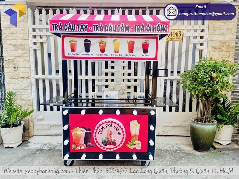 xe đẩy bán sinh tố nước ép