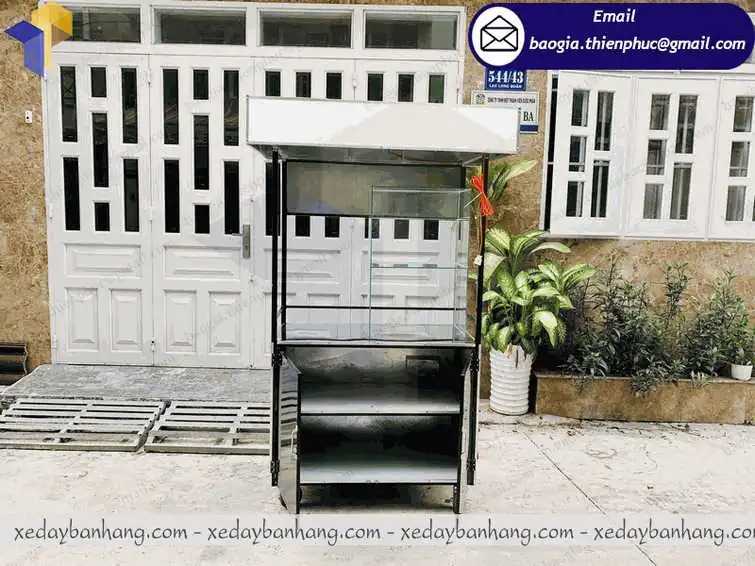 xe đẩy bán trà sữa vỉa hè giá rẻ