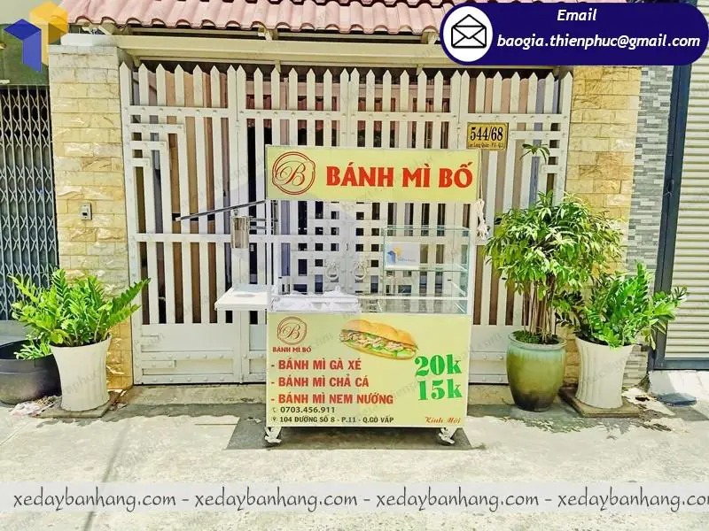 xe đẩy bán xôi bánh mì